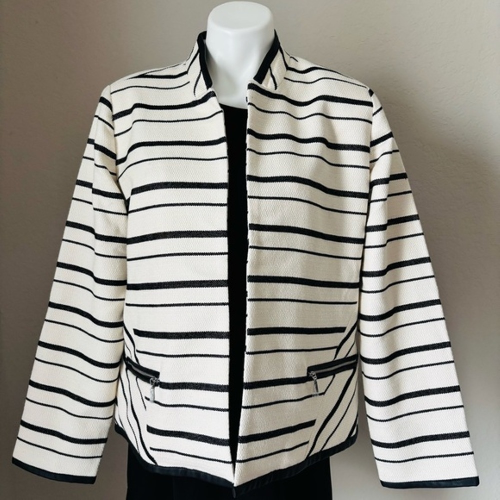 Chico's Black White Striped Faux Leather Trim Open Jacket Size 12/14 Chico‎ Sz 2